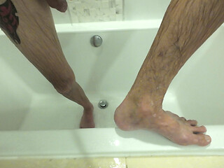 I Need A Foot Slave To Worship My Size 10 Feet