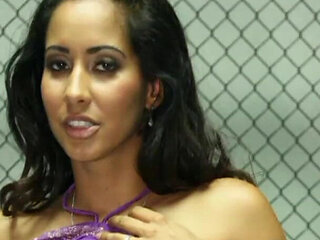 Beautiful and sexy waiting to be fucked in the ring