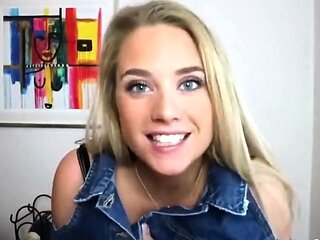 Svensk Youtuber i latex PVC-outfit