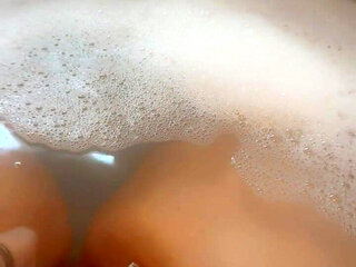Bath Time Solo Fun