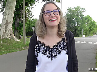 Dominique - Dominique, 40ans, Preparatrice En Parfumerie !