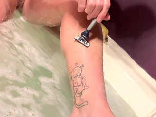 Shaving Pussy & Legs, Erotic Sensual School Teacher