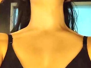 Clima De Hotel, Viso Ntima: Debora Mendes Entrega Um Blowjob Profundo Em Wellington Ribeiro.