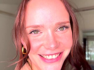 Horny And Hot Chloe Foxxe In My Pov