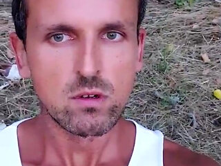 Public Exhibitionist