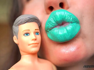 Gentle Giantess Minty dirty kiss and BJ