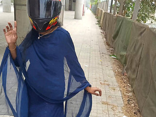 The story of the entire romantic dance of the Outdoor Dhaka Bhabhi and the cheating of the husband