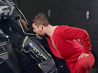 Ryan Bones And Thyle Knoxx - Crazy Porn Clip Homosexual Big Dick Try To Watch For