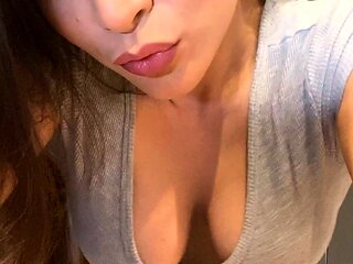 Chubby Brunette Big Boobs Dildo Masturbation