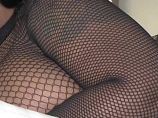 Queen Skull Interview