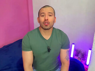 Chacal mecanico dotado penetra en el taller al pasivo musculoso culon que llevo su carro! Relato sexual