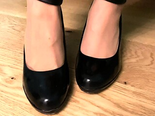 Slutty girl foot fetish with masturbation