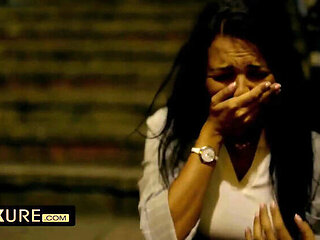 Carollina Cherry Gets Woken Up By Strangers For Bathroom Blowjob & Doggy Style Sex