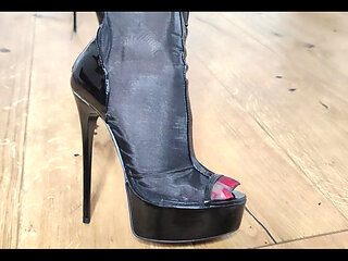 Milfhigh Heels Tease