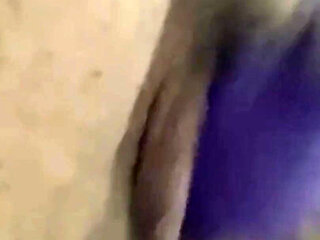 Bbwbootyful stimulating my fat hairy pussy with electric wand