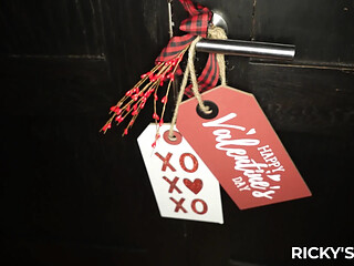 Rickysroom Valentine's Day Treat with Violet Starr