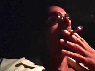 like a good bastard in a night car, remi06cam4