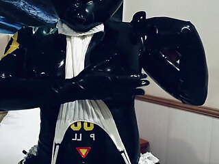 Some undressing sessions~
