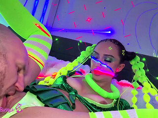 Brian Omally Rails Lily Jordan Doggy Until Double Creampie Overflow!