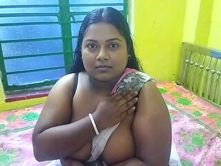 Seema Bhabhi caught by Devar while she was fingering her pussy, Hindi audio