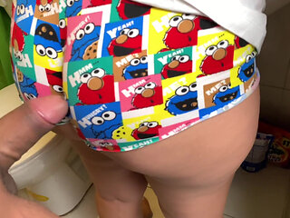 My Stepsister Seduces Me with Her Big Ass in Pijamas Thong in the Bathroom