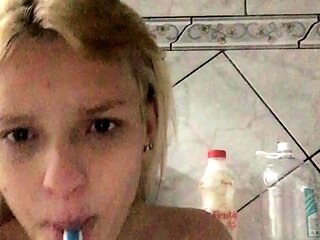 Amateur teen porsha solo action