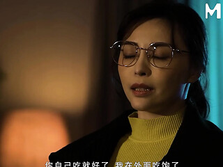 Hot MILF Zhong Wanbing takes care of your cock in cowgirl and doggystyle