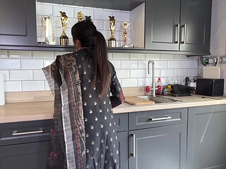 Babe Aaliyah Yasin Begs for Danny D's Creampie