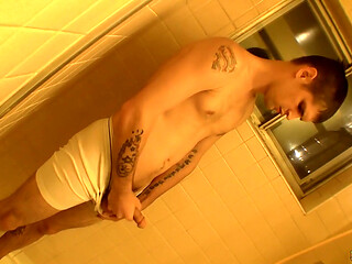 Nolan Loves That Hot Piss Play