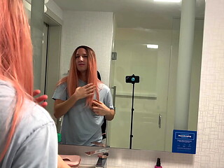Guy Tries on Female Wig