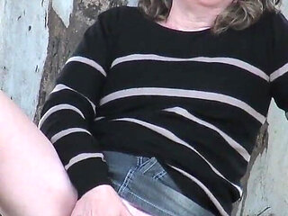 Patricia in the Countryside, Pee and Masturbation Outdoors