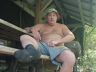 The big pig drinks his piss, shows off his curves, panards and stinking socks before jerking off by the river