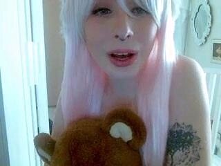 Blonde Teen Solo Masturbating On Webcam