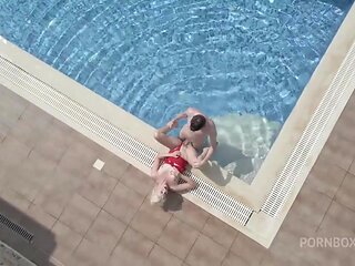 Melissa Fucks Sam Around The Island