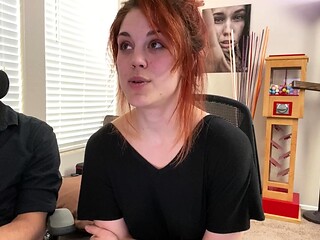 Redhead webcam girl turn to real horny on the show