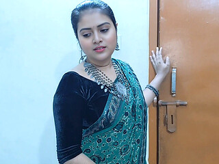 New Indian Bangla Super Beautiful Girl Romantic and Hardly Fucking Video( Full Bangla Voice )