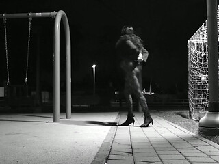 Crossdresser Outdoor