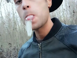 Twink Uses Cum Filled Condom After Fuck Like Bubble Gum and Puts on a Condom on His Tongue