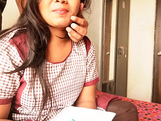 desi college girl ne apne step bhai se sex kiya