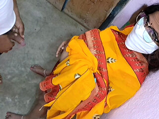 Horny Indian Bhabhi Gets