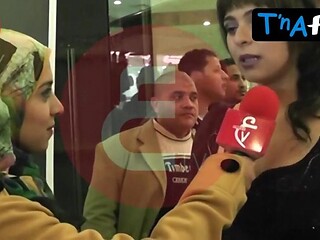 Nourhan Shoeib gets a sensual blowjob