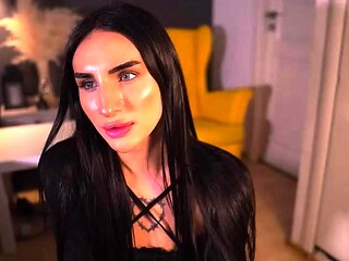 Amateur Babe in Glasses jerks cock for facial