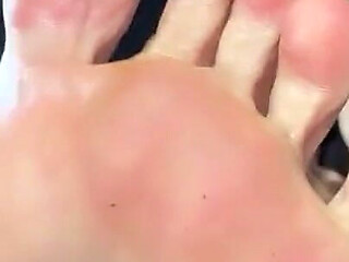 Sweaty-smelly- Foot Worship JOI