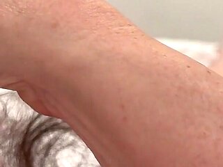 Longest Pubic Hair on Internet - Close up Explosive Squirt