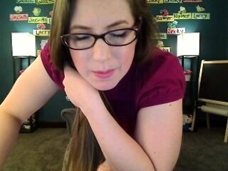 Cute amateur brunette naughty in solo jerking show on camera
