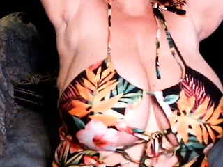 Lovely Big Natural Boobs of Sam38g