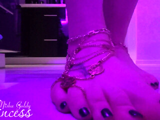 Mesmerizing foot worship