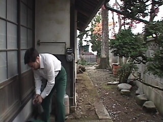 P135G07 A slightly erotic love story between a man working as a postal worker in a rural area of the Kanto region and a wealthy widow!