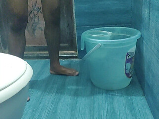 bathroom ke andar me hai Amit ka bahan ko yaad kiya Or unka Chhota chhota chheda me