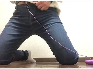 I Put A Toy In My Jeans And Felt It I Want To Put A Big One In It As Soon As Possible